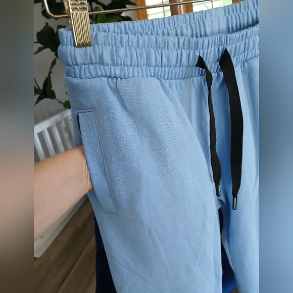 John Richmond Trousers. Size M - Picture 4 of 11